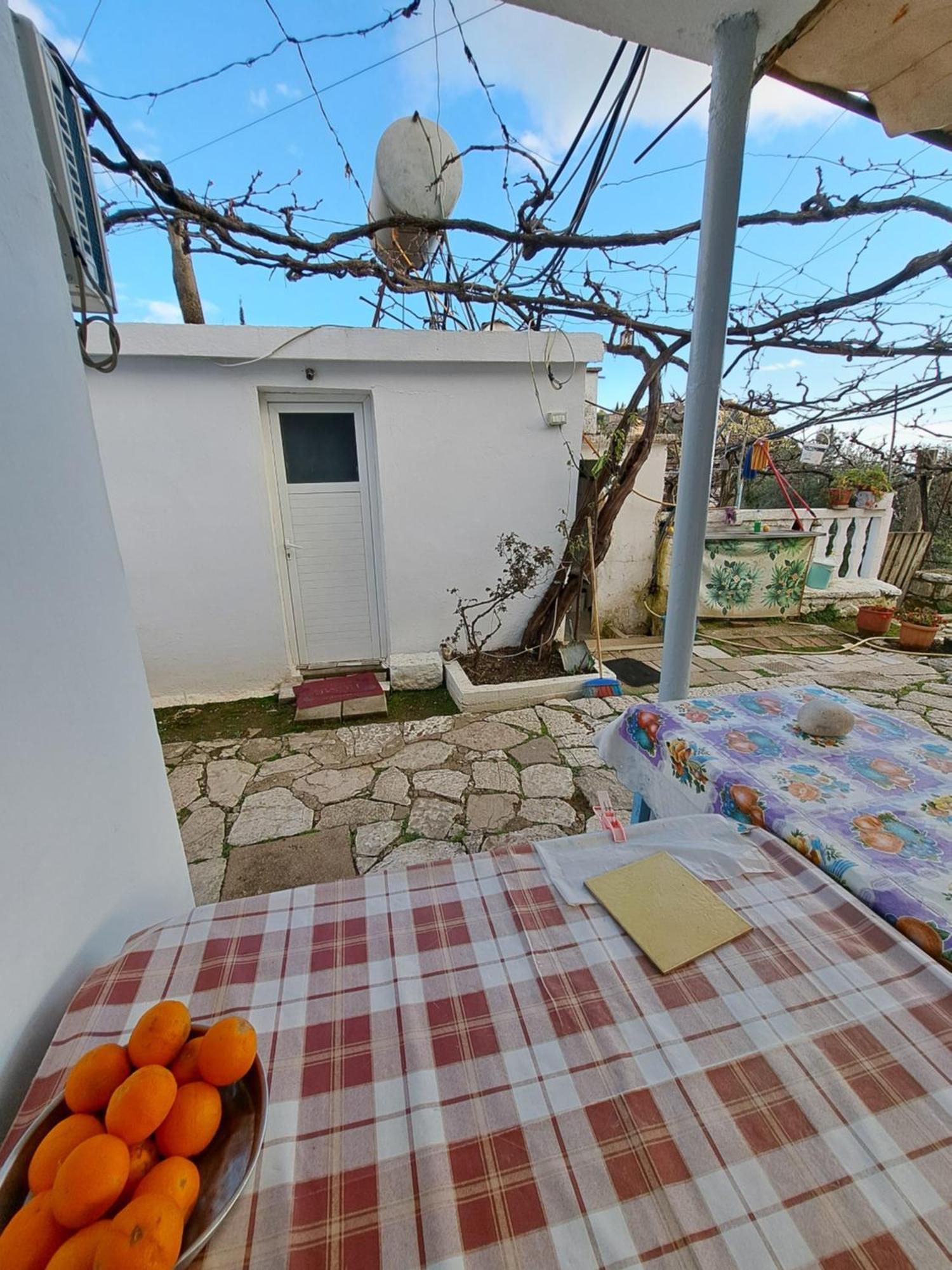 The Grandfather'S Room Himare Esterno foto